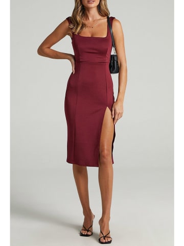 trendyol Kleid in Dunkelrot