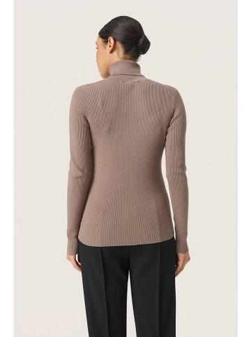 Soaked in Luxury Rollkragenpullover "Sina" in Hellbraun