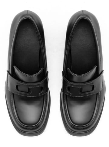 C'M Pumps in Schwarz