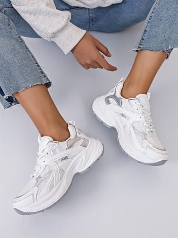 Sixth Sens Sneakers in Silber/ Weiß