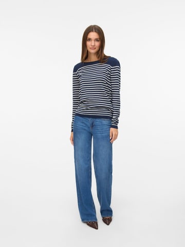 Vero Moda Sweter w kolorze granatowym