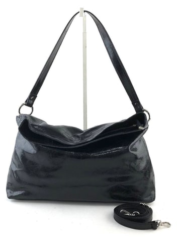 Marlon Leder-Schultertasche "Kura" in Schwarz - (B)37 x (H)28 x (T)9,5 cm