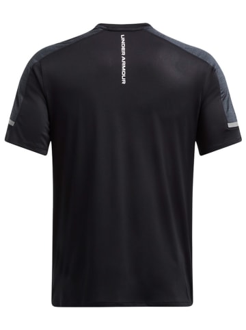 Under Armour Trainingsshirt in Schwarz