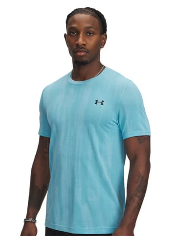 Under Armour Koszulka sportowa w kolorze błękitnym