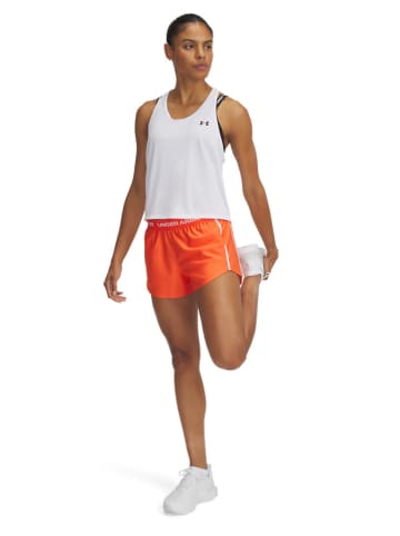 Under Armour Szorty sportowe w kolorze pomarańczowym