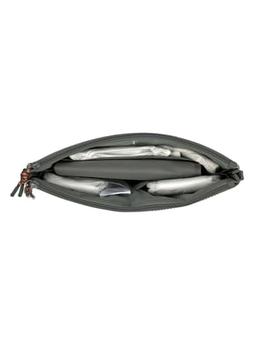 Lässig Wickeltäschchen in Dunkelgrün - (B)33 x (H)23 x (T)3,5 cm