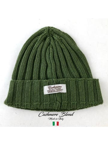 MILANO AMOUR Czapka w kolorze ciemnozielonym