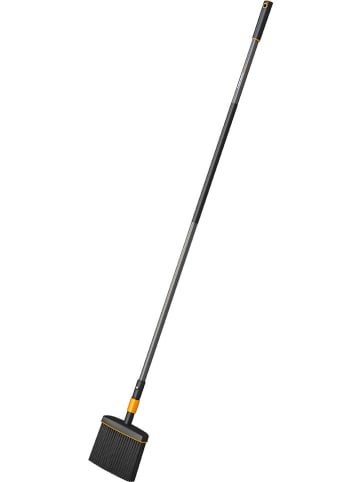 Fiskars Miotła "QuikFit" w kolorze czarnym