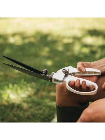 Fiskars Gazonkantentrimmer zwart/zilverkleurig