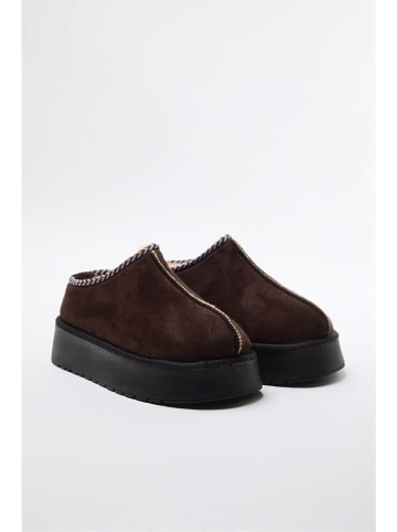 trendyol Ankle-Boots in Braun