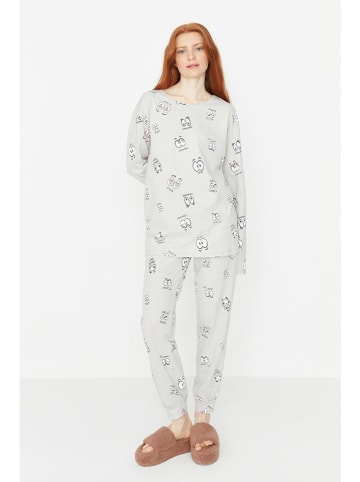 trendyol Pyjama in Grau