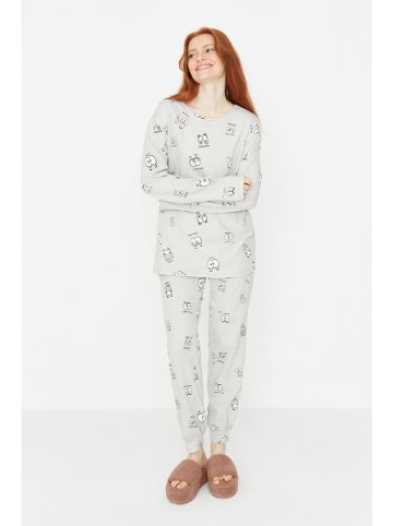 trendyol Pyjama in Grau