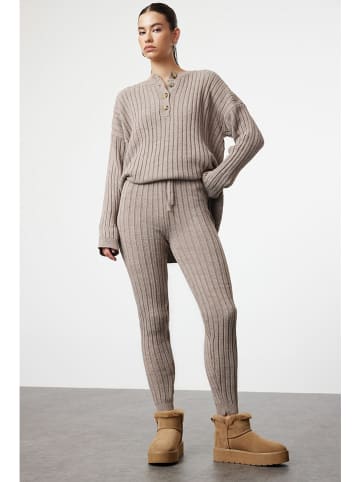 trendyol 2-delige outfit lichtbruin