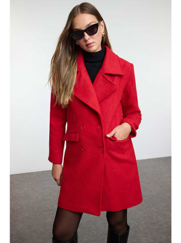 trendyol Wintermantel rood