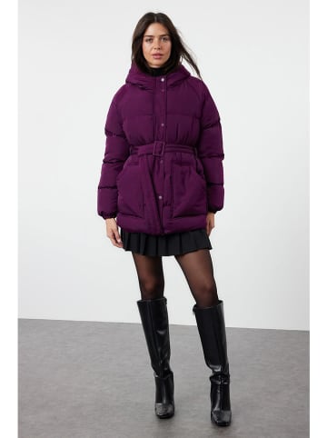 trendyol Steppjacke in Lila