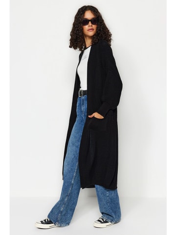 trendyol Cardigan in Schwarz