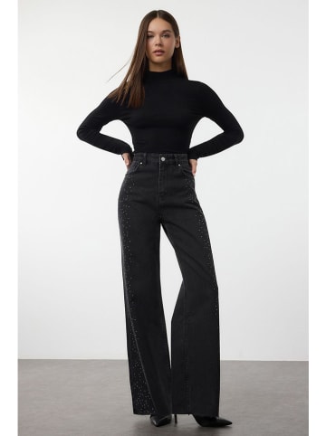 trendyol Jeans - Comfort fit - in Schwarz