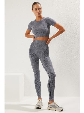trendyol Trainingsleggings in Grau
