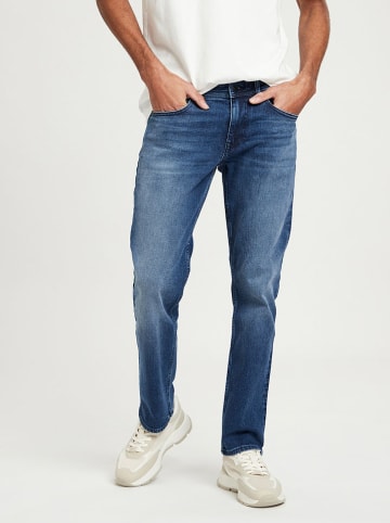 Cross Jeans Dżinsy - Regular fit - w kolorze niebieskim