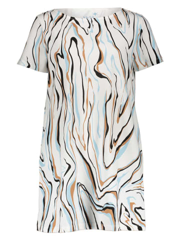 Juvia Kleid in Weiß