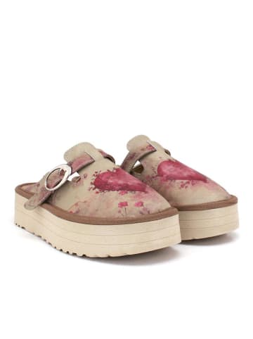 Calceo Clogs in Beige