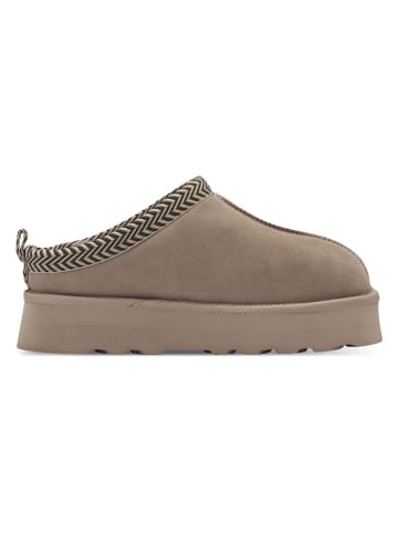 s.Oliver Hausschuhe in Taupe