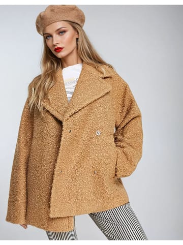 Monki Teddyjacke in Camel