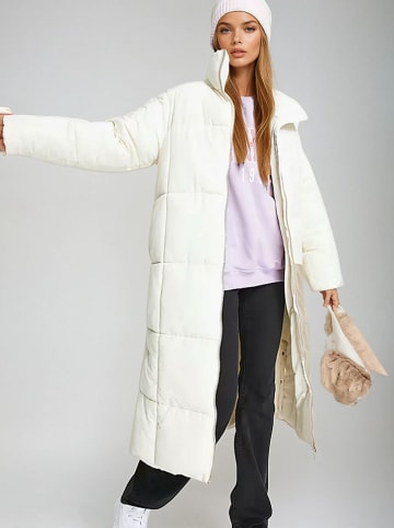 Monki Tussenmantel crème