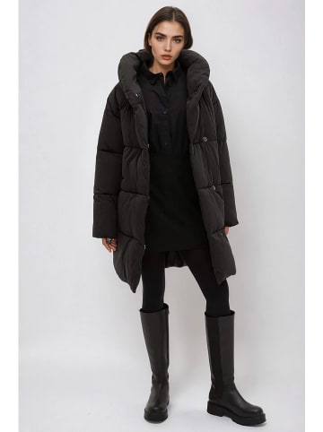 Monki Wintermantel in Schwarz