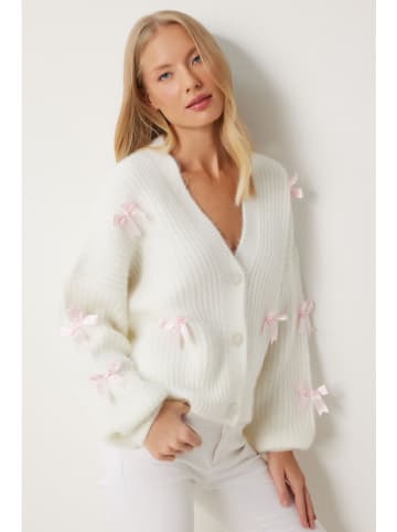 Happiness Istanbul Cardigan in Creme