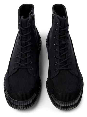 Camper Boots in Schwarz