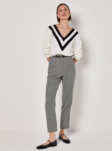 Apricot Hose in Schwarz/ Weiß