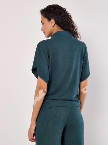 Apricot Pullover in Petrol