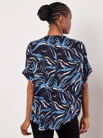 Apricot Bluse in Dunkelblau/ Hellblau