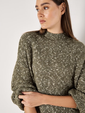 Apricot Strickkleid in Khaki/ Weiß