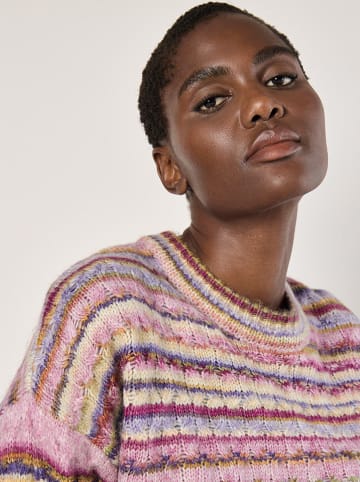 Apricot Pullover in Beige/ Lila