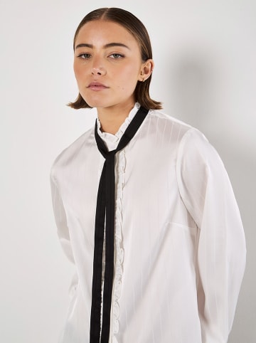 Apricot Bluse in Weiß