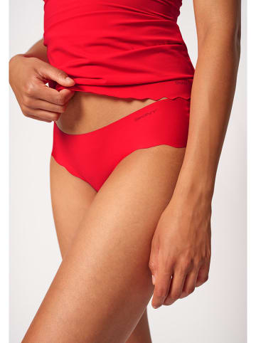 Skiny Pełne figi w kolorze czerwonym