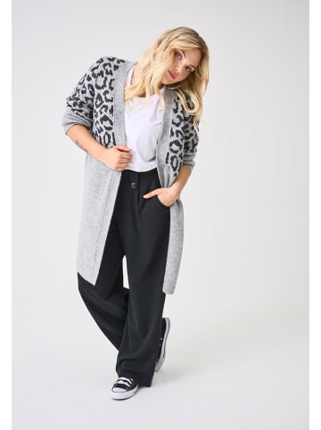 ONLY Carmakoma Cardigan in Grau