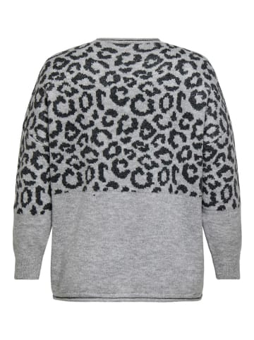 ONLY Carmakoma Sweter w kolorze szarym