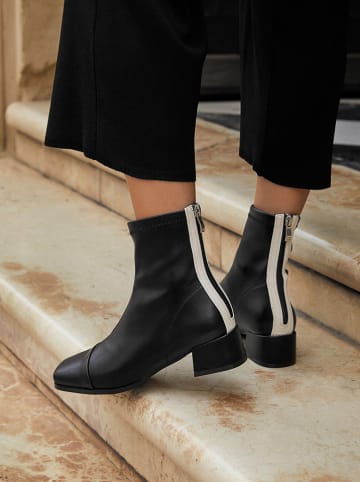 Bellucci Boots in Schwarz/ Weiß