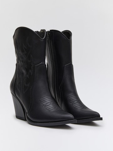 Bellucci Boots in Schwarz