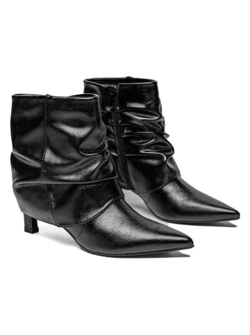C'M Stiefel in Schwarz