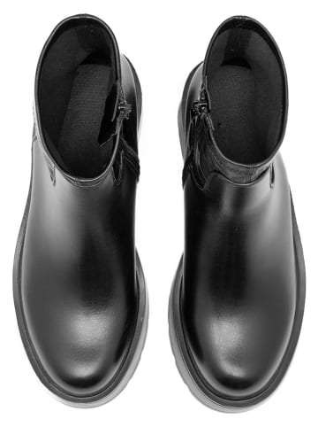 C'M Boots in Schwarz