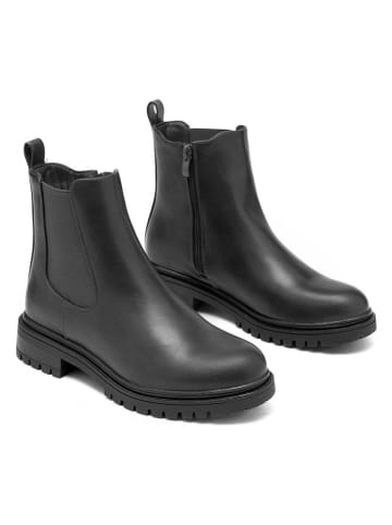 C'M Chelsea-Boots in Schwarz