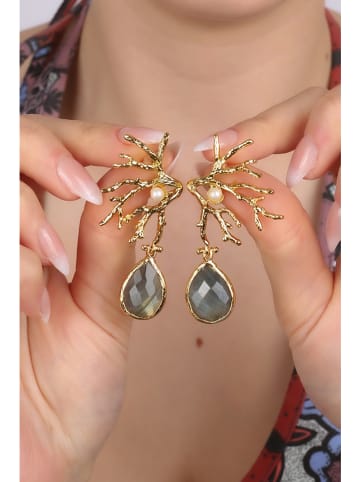 Pierres delicates Vergulde oorstekers met edelstenen