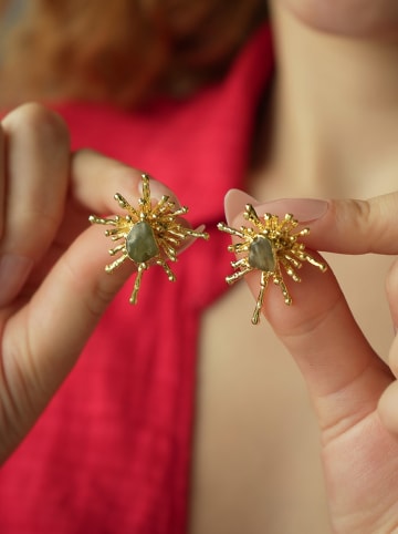 Pierres delicates Pozłacane kolczyki-wkrętki z prehnitami