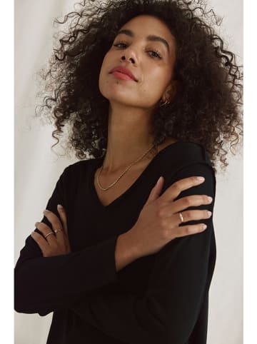 Cotton Candy Longsleeve "Nian" in Schwarz