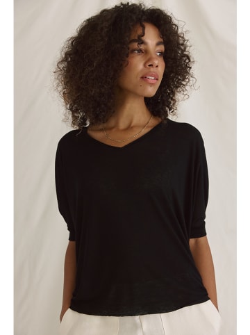 Cotton Candy Shirt "Helay" in Schwarz