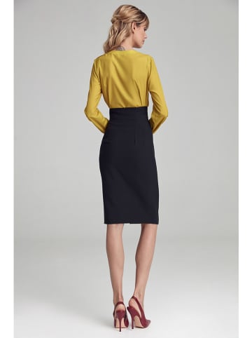 Nife Rock in Schwarz